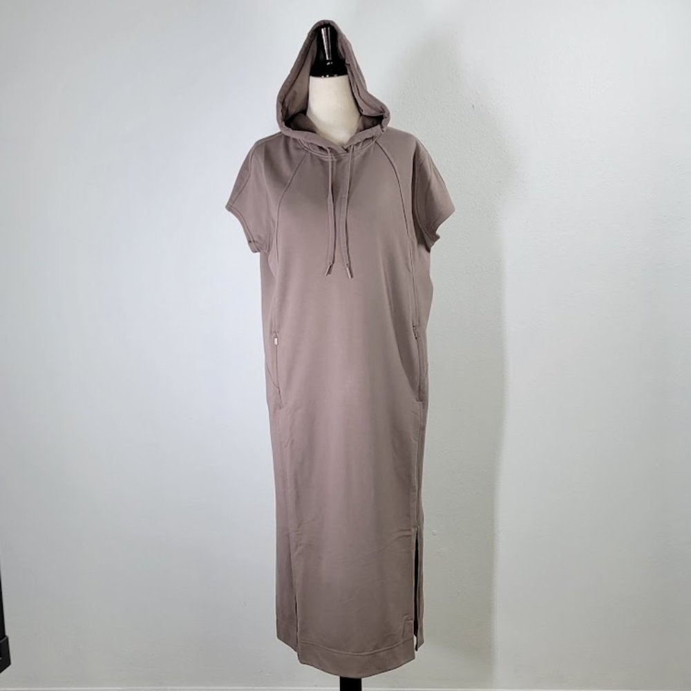 ATHLETA triumph hoodie dress Sz S NEW